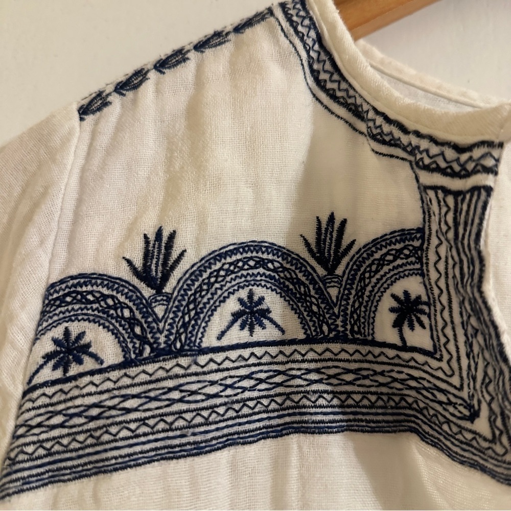Forever 21 Dress Womens Medium White Blue Embroidered Boho Peasant 3/4 Sleeve - Picture 8 of 10